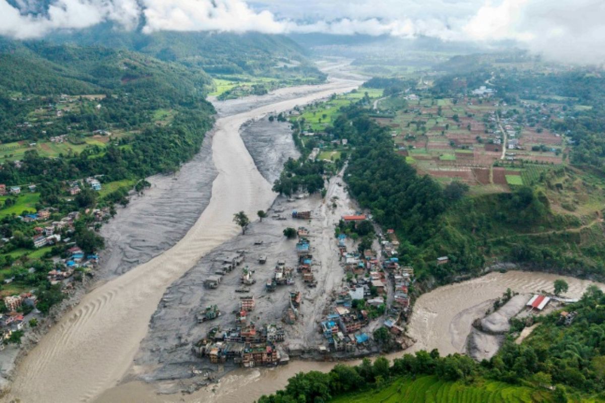 Un mur d'eau et de boue a rayé des villages entiers de la carte au Népal