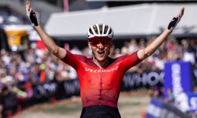 Adrien Boichis coiffe Aldridge sur la ligne et devient champion du monde de short track