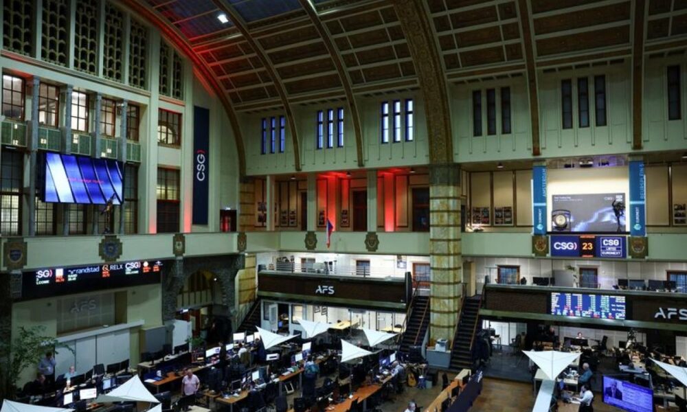 Les Bourses européennes jouent la prudence au lendemain d'une accalmie sur les taux