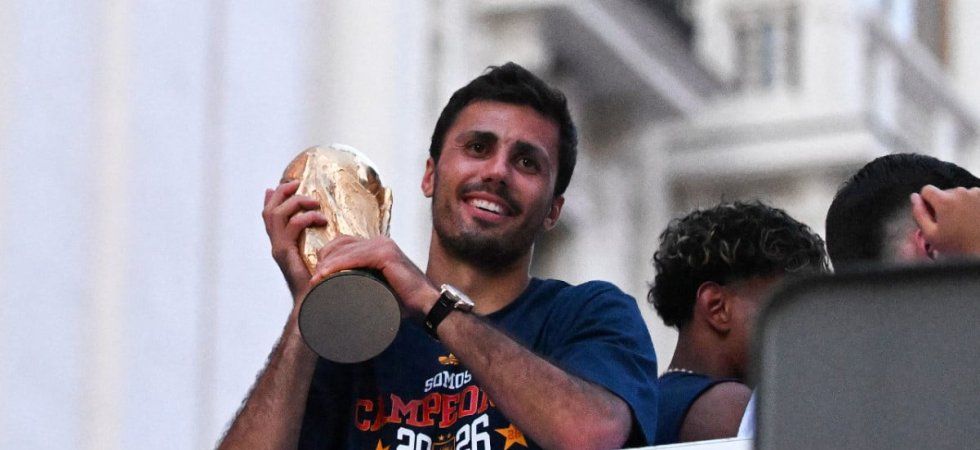 Rodri quitte City pour le Barça et s'engage jusqu'en 2030