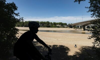 La canicule enveloppe presque toute la France et la sécheresse bat des records