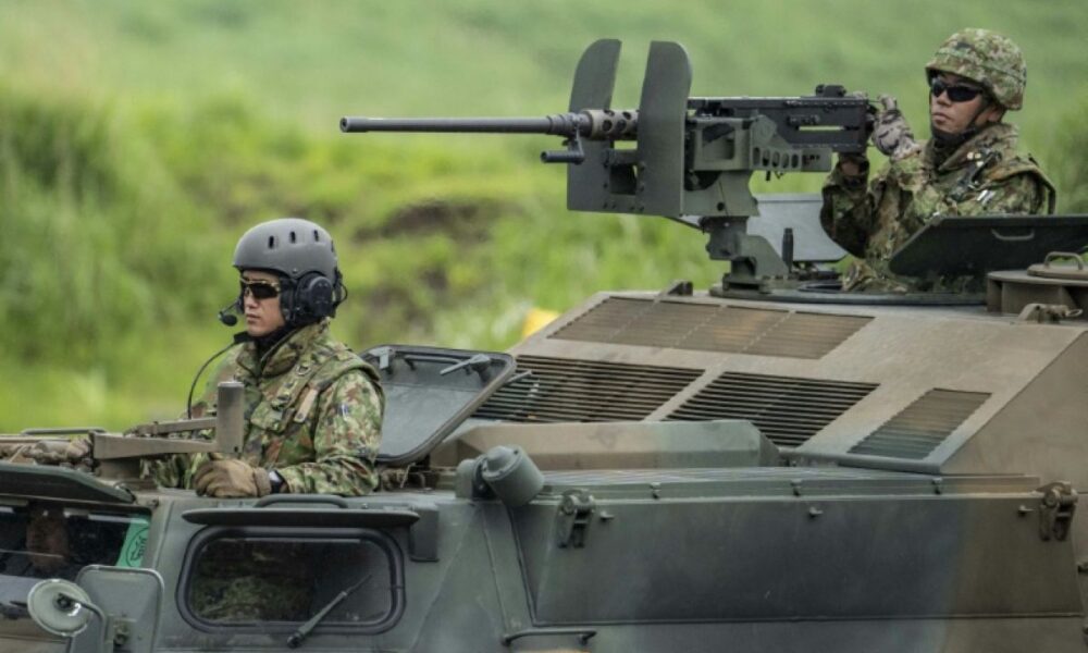 Le Japon gonfle son budget militaire et Pyongyang monte au créneau
