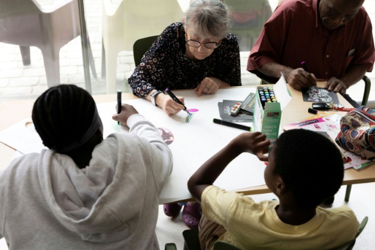 Vieillir entourée d’enfants et de jeunes, le pari gagnant de Michèle