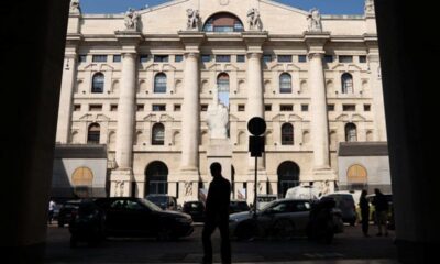Les Bourses européennes avancent à tâtons après une semaine agitée
