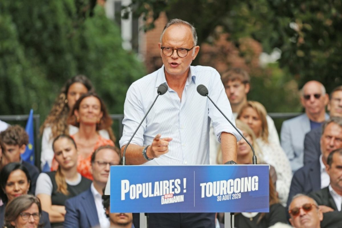 Édouard Philippe veut fondre la droite et le centre dans un grand parti unique