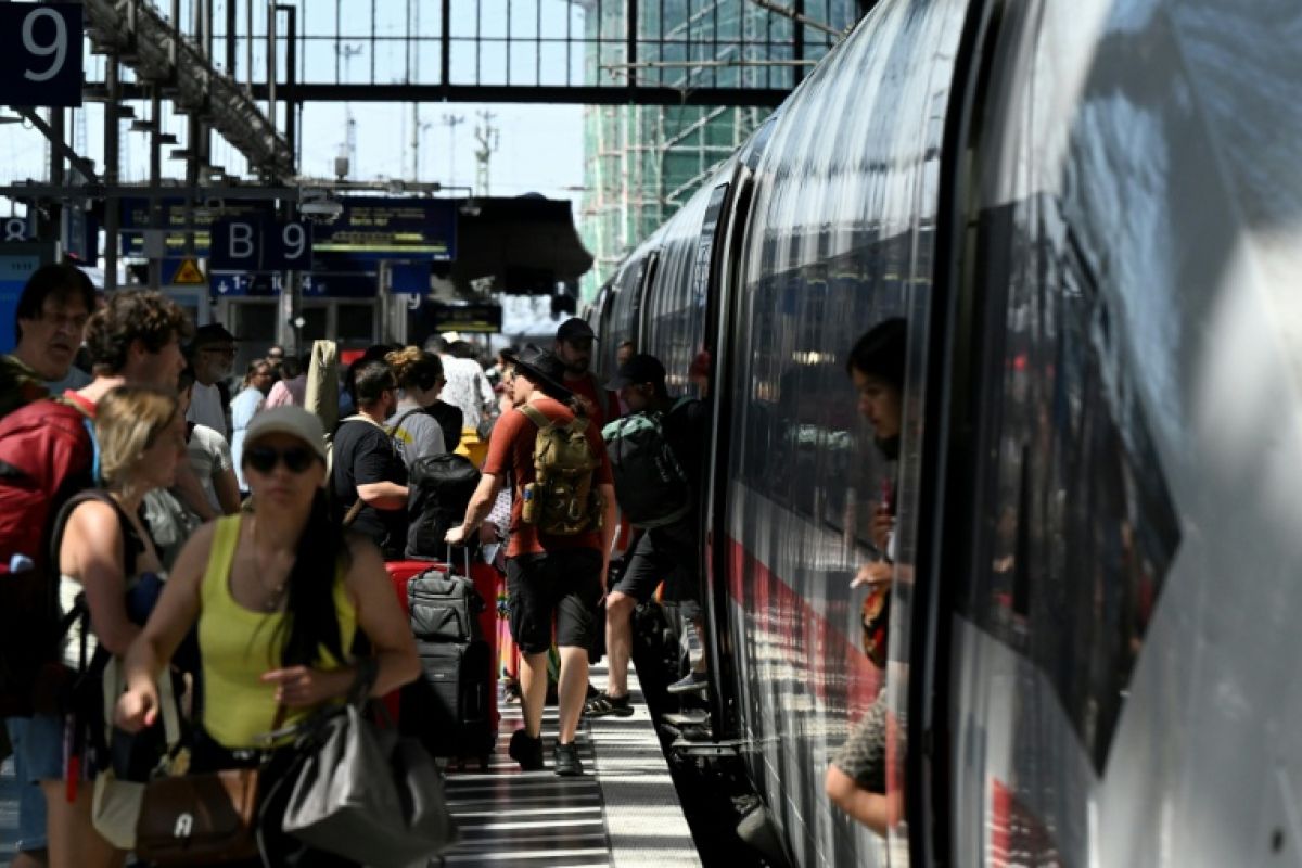 Nouveau ministre, mêmes déboires sur les rails allemands