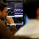 Les Bourses européennes retiennent leur souffle, le pétrole en profite pour grimper