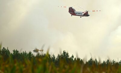 Le feu ralentit dans les Landes et la pluie se fait espérer