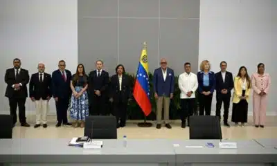 Au Venezuela, la transition se négocie sans la prix Nobel de la paix