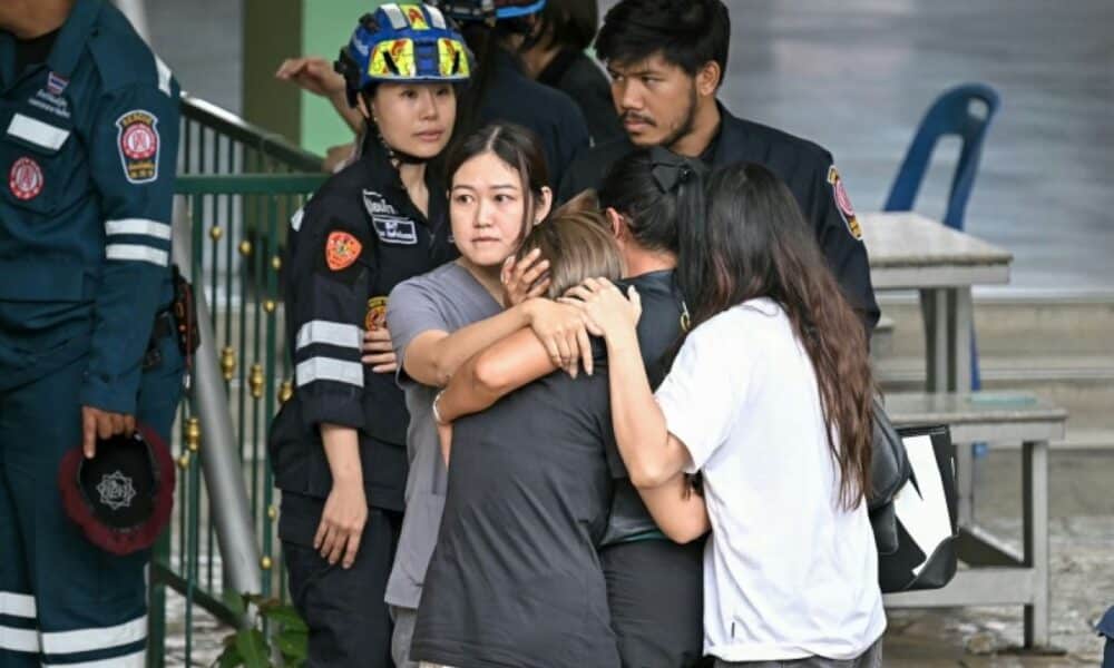 Un jeune de 14 ans tue au moins cinq membres du personnel de son lycée en Thaïlande