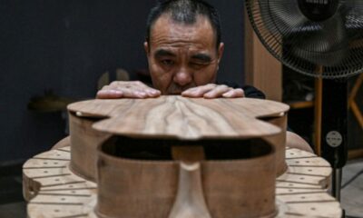 La petite ville chinoise devenue le royaume mondial de la guitare