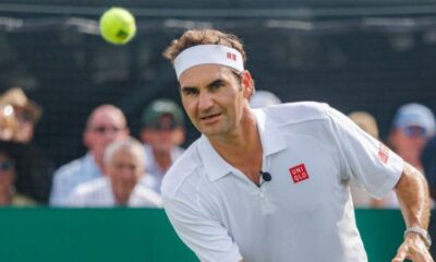 Roger Federer entre dans la légende, les larmes aux yeux