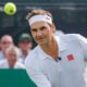 Roger Federer entre dans la légende, les larmes aux yeux