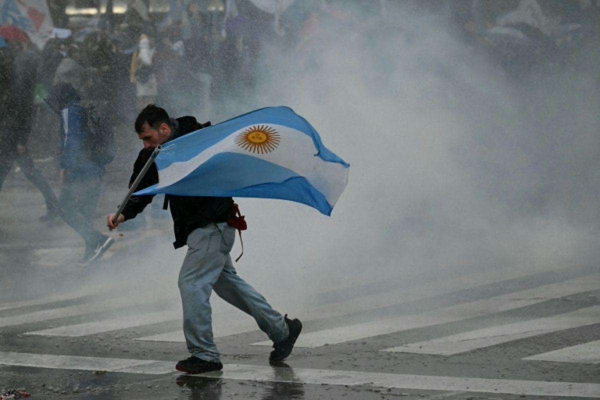 Buenos Aires sous tension après une manif contre une loi sur la propriété privée