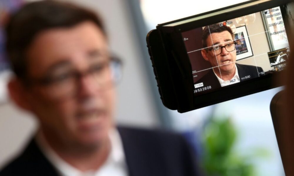 Andy Burnham le Premier ministre britannique qui a fait de TikTok sa tribune