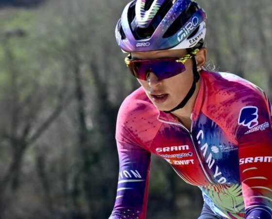 Niewiadoma fait basculer le Tour de France Femmes sur le Ventoux