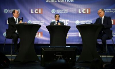 Philippe et Hollande s'affrontent sur la fiscalité à huit mois de la présidentielle