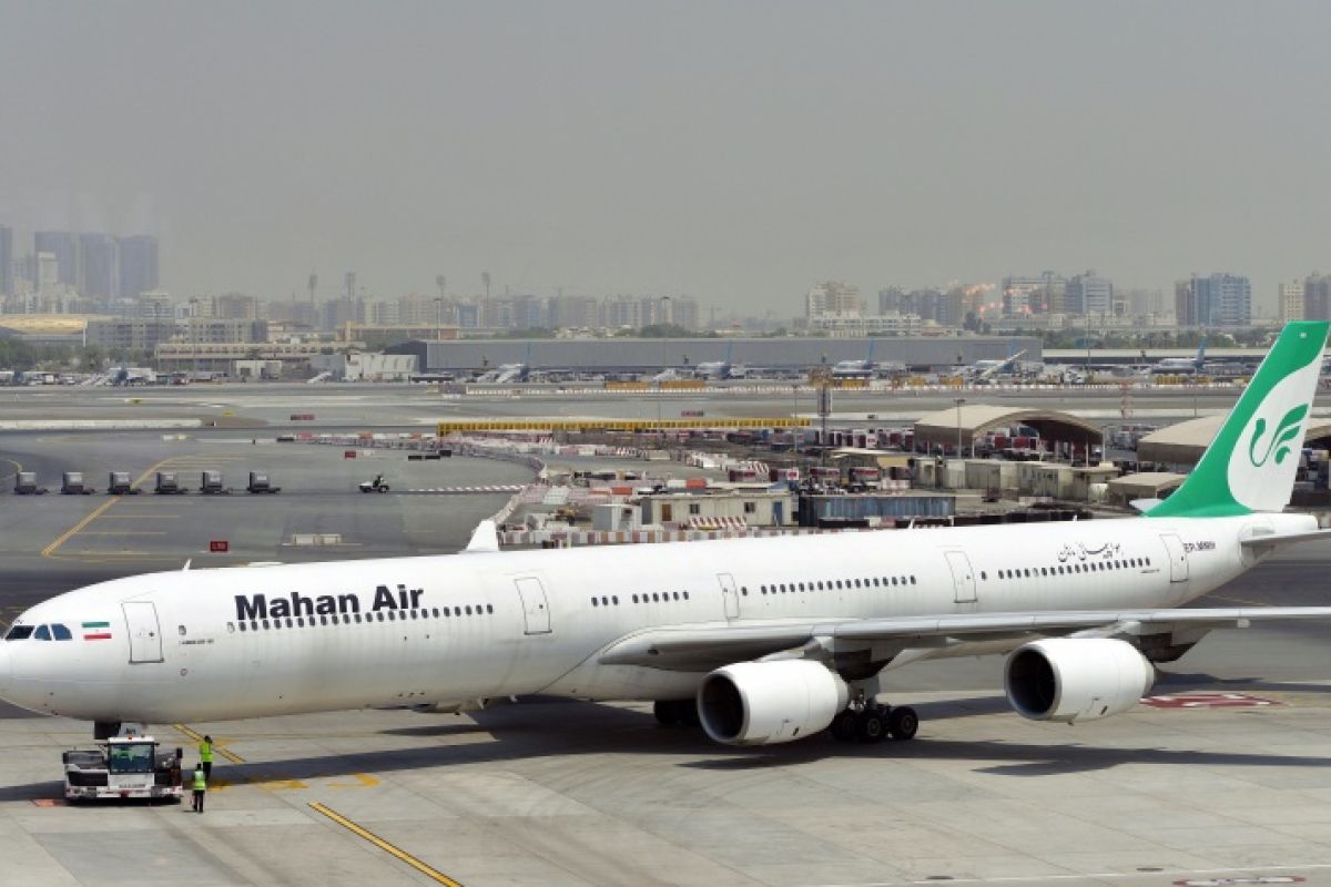 Washington coupe les ailes à l'Iran et les aéroports ferment un à un