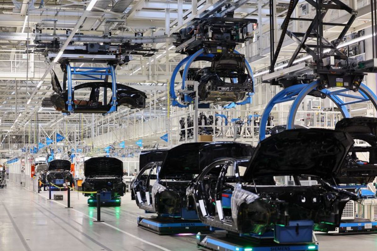 Mercedes prévient que deux usines allemandes pourraient fermer