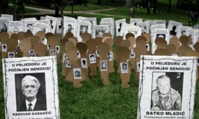 Des milliers de Serbes vont enterrer Ratko Mladic comme un héros et l'Europe s'indigne