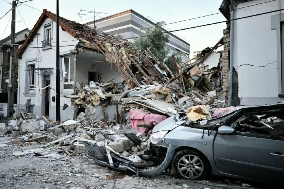 Un enfant de deux ans meurt dans l'explosion d'un pavillon à Aubervilliers