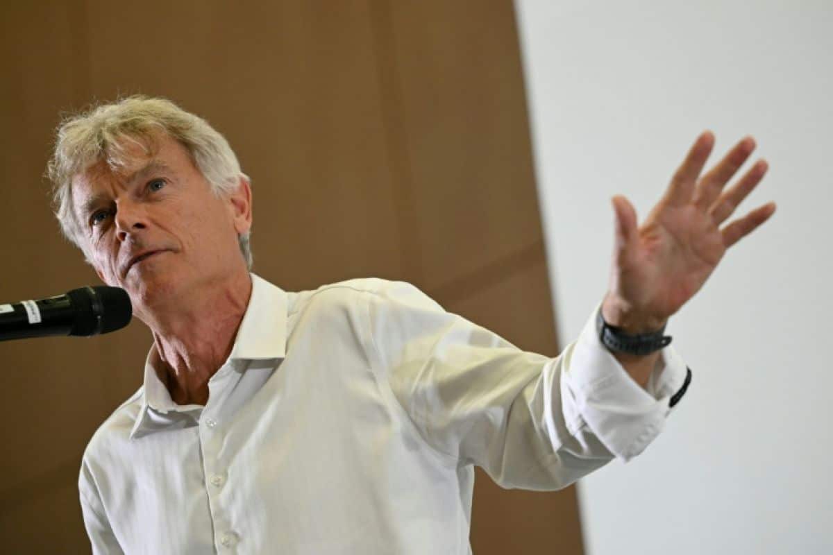 Feu vert communiste pour Fabien Roussel, candidat à la présidence