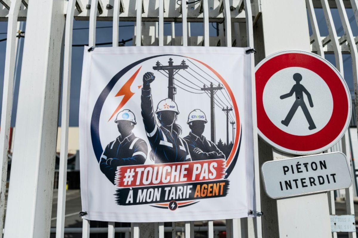 Les agents de l'énergie passent à l'offensive pour sauver leur tarif préférentiel