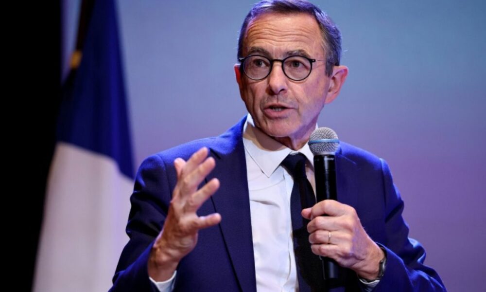 Bruno Retailleau étrille l'amateurisme du RN et tend la main à ses électeurs