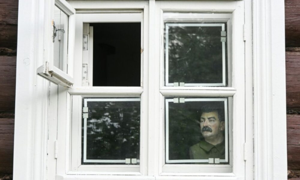 À Vologda, l'alcool et l'avortement sont devenus les obsessions d'un gouverneur en campagne