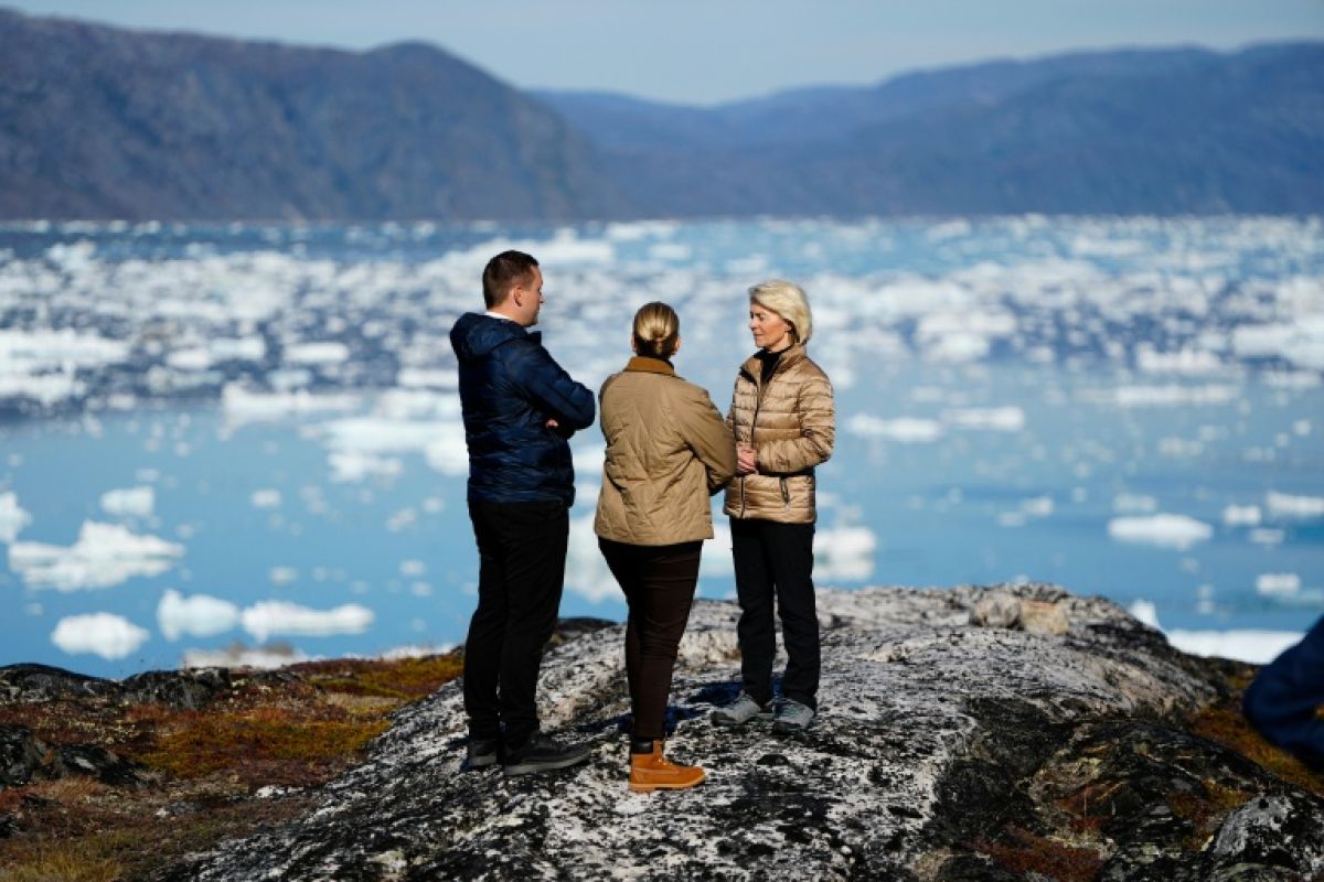 Entre icebergs et maisons colorées, l’Europe fait bloc autour du Groenland face aux convoitises de Trump