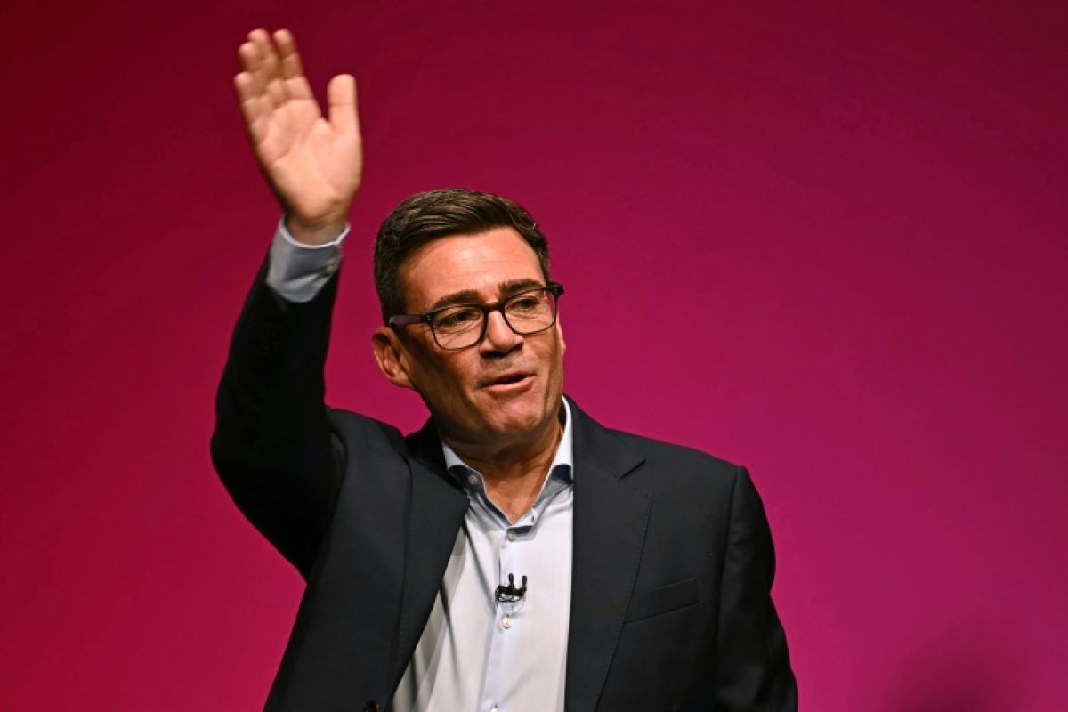 Andy Burnham ose rouvrir le dossier européen et évoque un retour dans l'UE