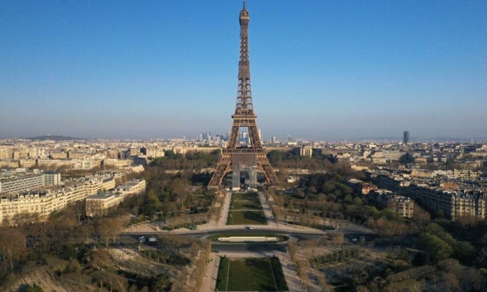 La production industrielle française déçoit les économistes en juillet