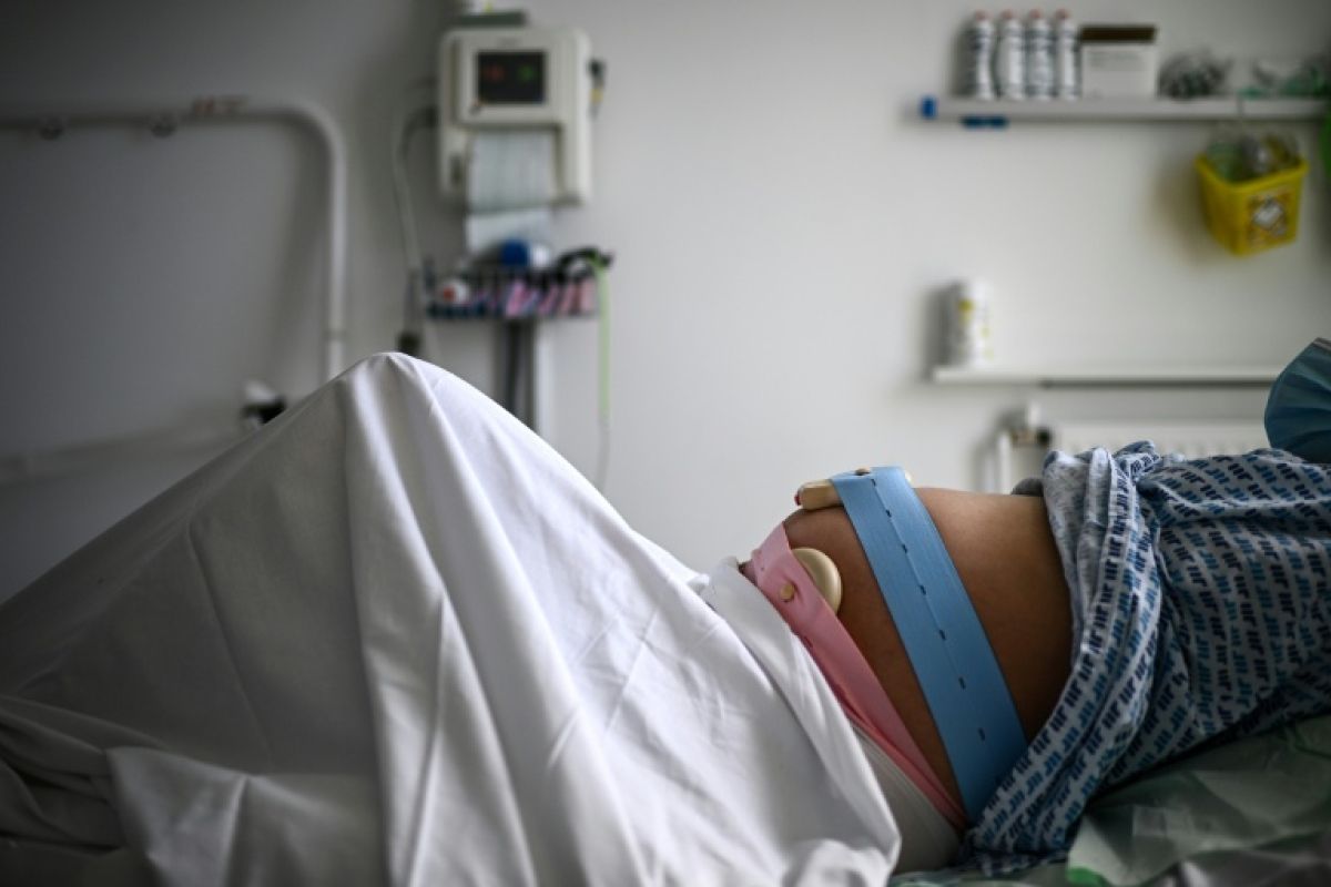 Maternités, le rapport qui veut rebattre les cartes de la naissance