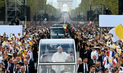 À Paris, Léon XIV fait des Champs-Élysées une immense nef à ciel ouvert