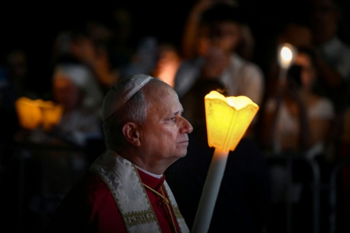 À Metz, le pape Léon XIV termine son voyage français en misant sur l'Europe