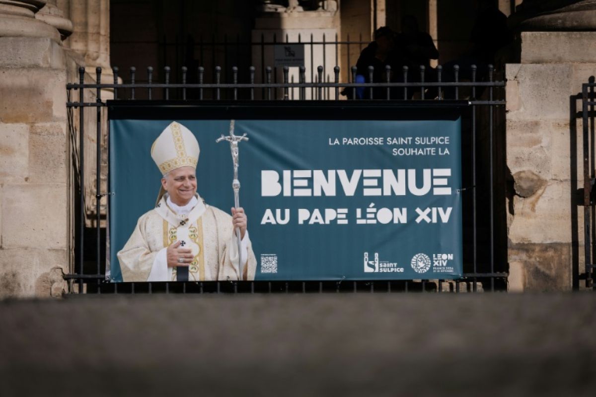 Quatorze mille agents pour un million de fidèles, la France se prépare à la visite de Léon XIV