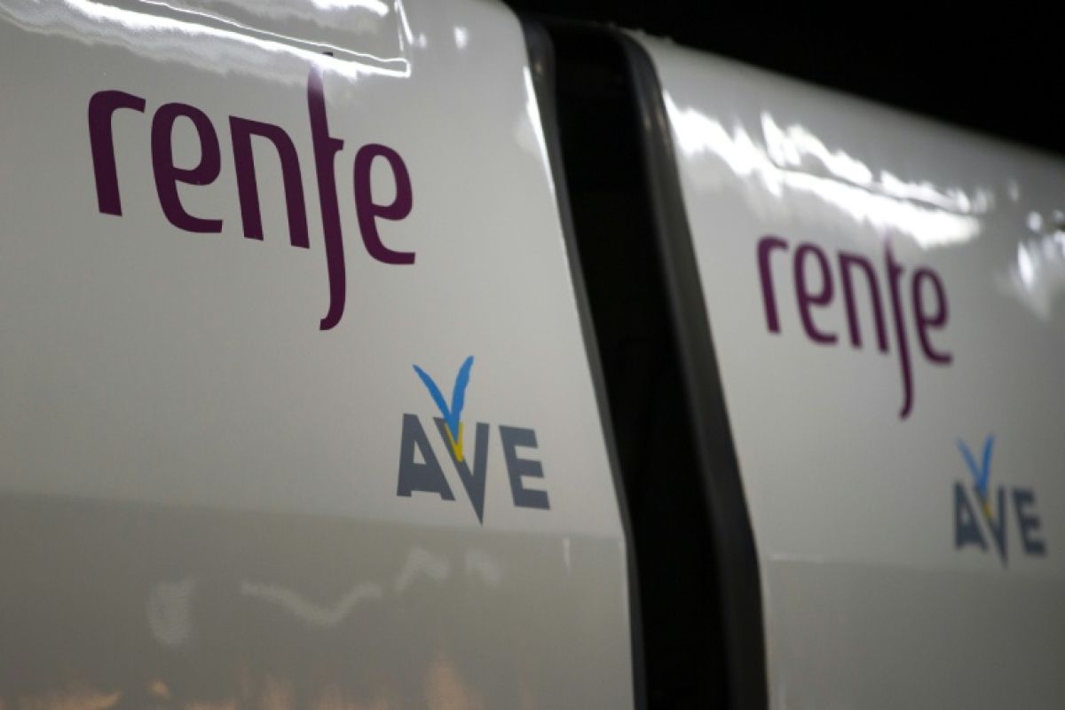 Une cyberattaque pilotée par l'IA percute les trains espagnols