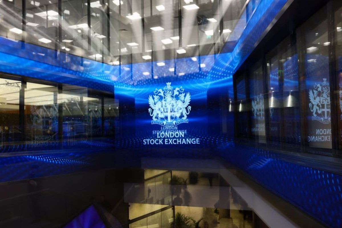 Bourses sous pression, les investisseurs regardent l'Iran, les taux et le pétrole