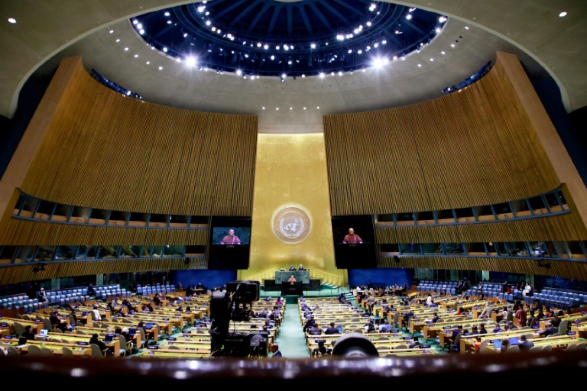 L'Iran défend ses positions à l'ONU, l'intelligence artificielle s'invite au sommet mondial