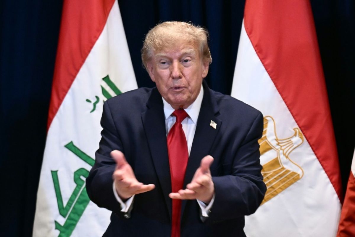 Trump menace d'anéantir l'Iran avant d'annoncer la reprise du dialogue