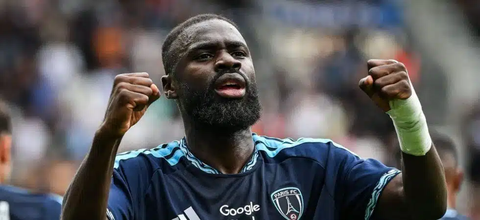 Sinayoko signe un triplé qui fait taire le Vélodrome