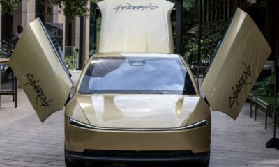 Tesla lance son robotaxi sans volant et l'agence de sécurité américaine ouvre une enquête immédiate