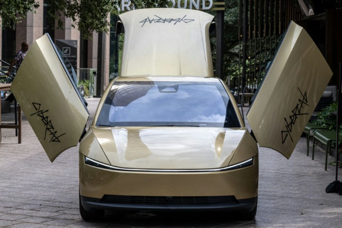 Tesla lance son robotaxi sans volant et l'agence de sécurité américaine ouvre une enquête immédiate