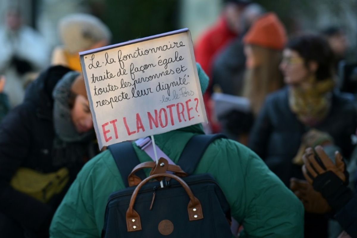 Quatrième gel d'affilée pour la fonction publique, les syndicats appellent à la grève