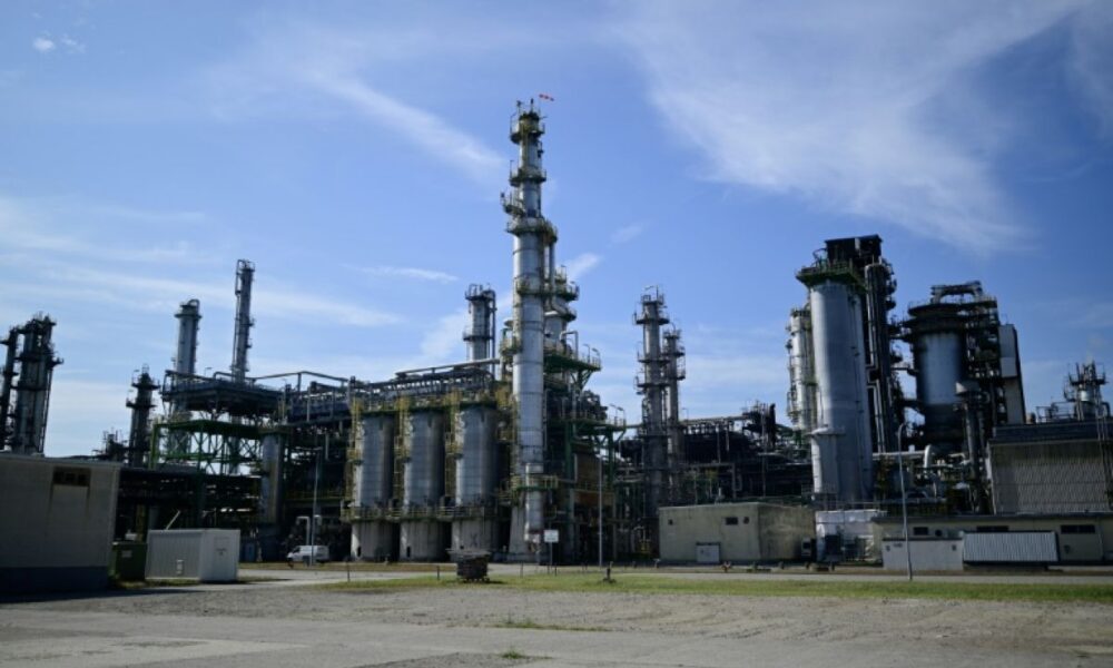 Sans pétrole russe, la raffinerie géante de Schwedt vit au rythme des crises