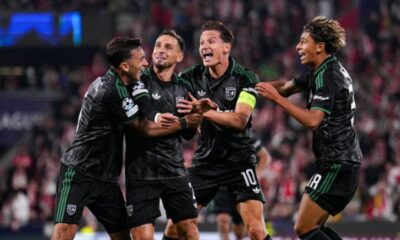 Lens renverse Prague au bout du temps additionnel