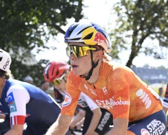 Demi Vollering décroche enfin le maillot arc-en-ciel à Montréal