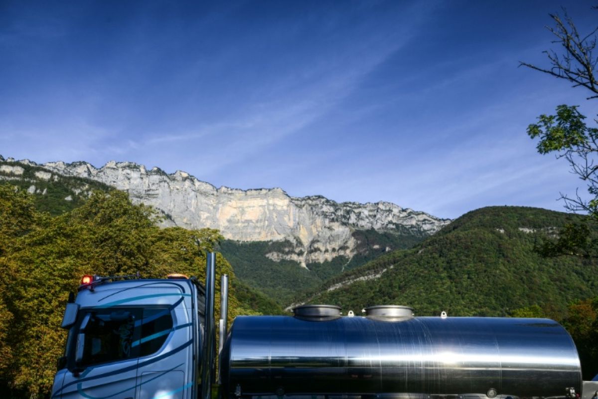 Dans ce village de Chartreuse, l'eau du robinet arrive désormais par camion