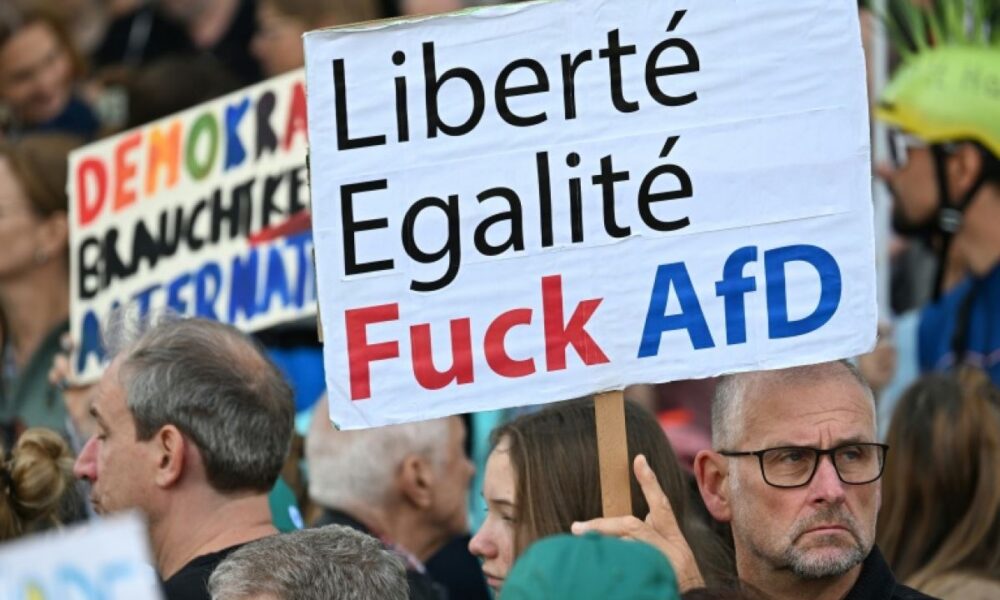 Marée humaine en Allemagne contre l'AfD après sa percée dans l'Est
