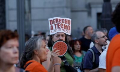 Madrid plante des tentes après l'expulsion d'une femme de 87 ans